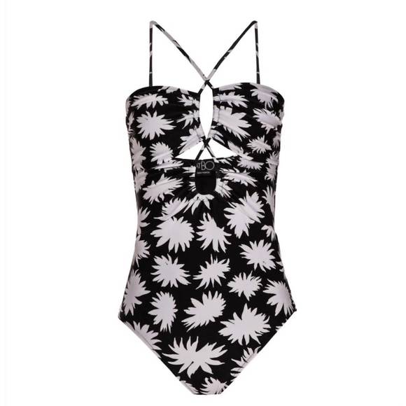 NEW PATBO women's dahlia floral one-piece swimsuit in black/white